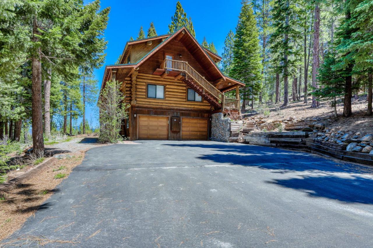 Log Cabin Estate - Falcon Ridge Траки Экстерьер фото
